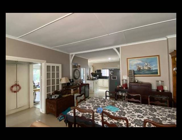 4 BEDROOM HOUSE FOR SALE IN MONTROSE